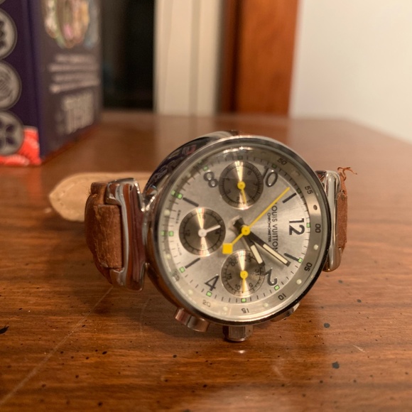 Louis Vuitton Watch Womens - Picture 5 of 8